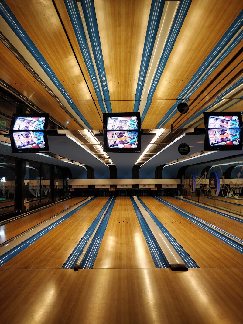 Gallivant Bowling & Gaming