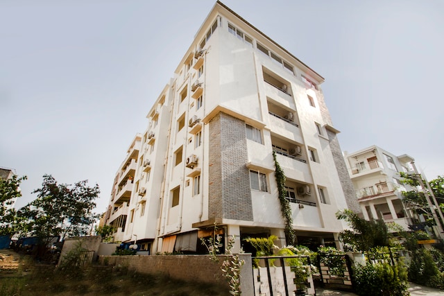 Marie Gold Suites