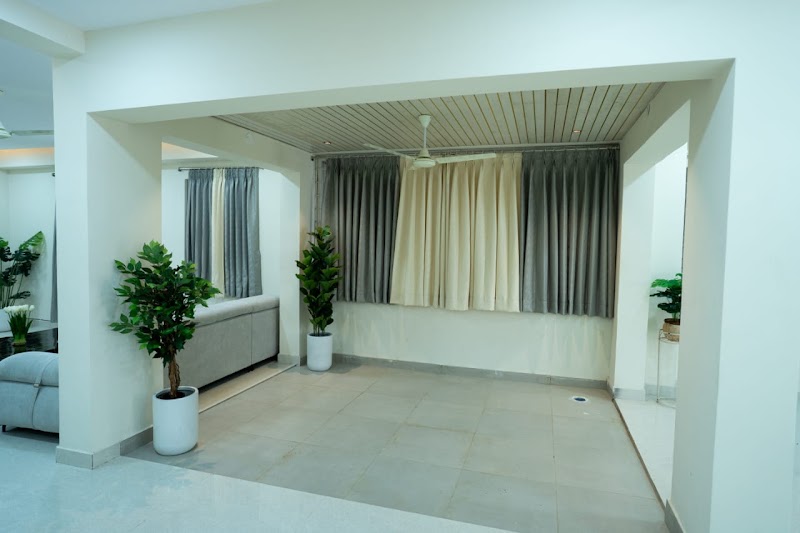 Le Penguin Serviced Apartments