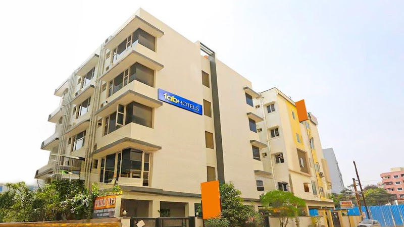 FabHotel Pride Inn - Hotel in Madhapur