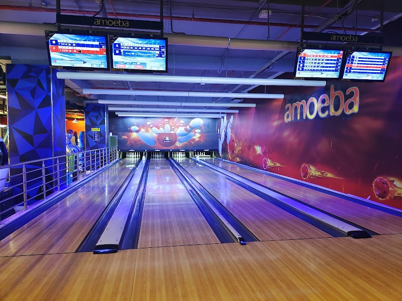 Amoeba Bowling Alley
