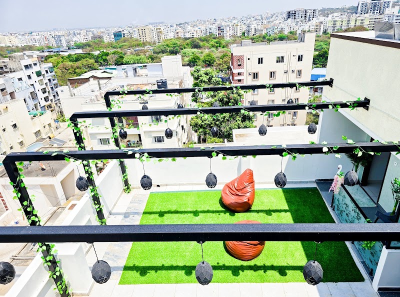 Byhu rooftop oasis