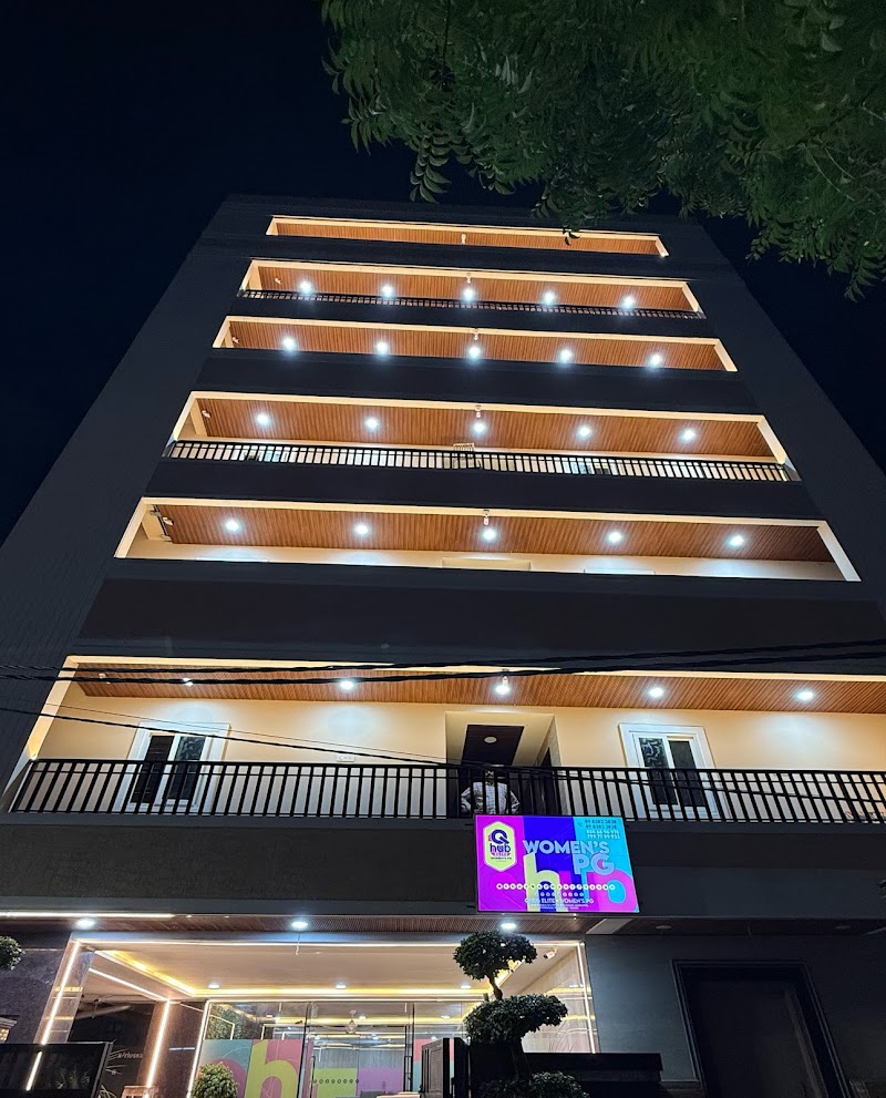 Qhub Elite - Women's PG , Madhapur