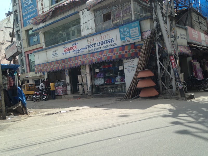 Hollywood Mattress & Wooden Furniture